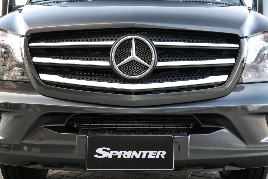 Детали экстерьера Mercedes-Benz Sprinter 415 CDI Street 20 Anos Edicao Limitada (Br.906) 2017 года  (BR) (фото 3 из 7)